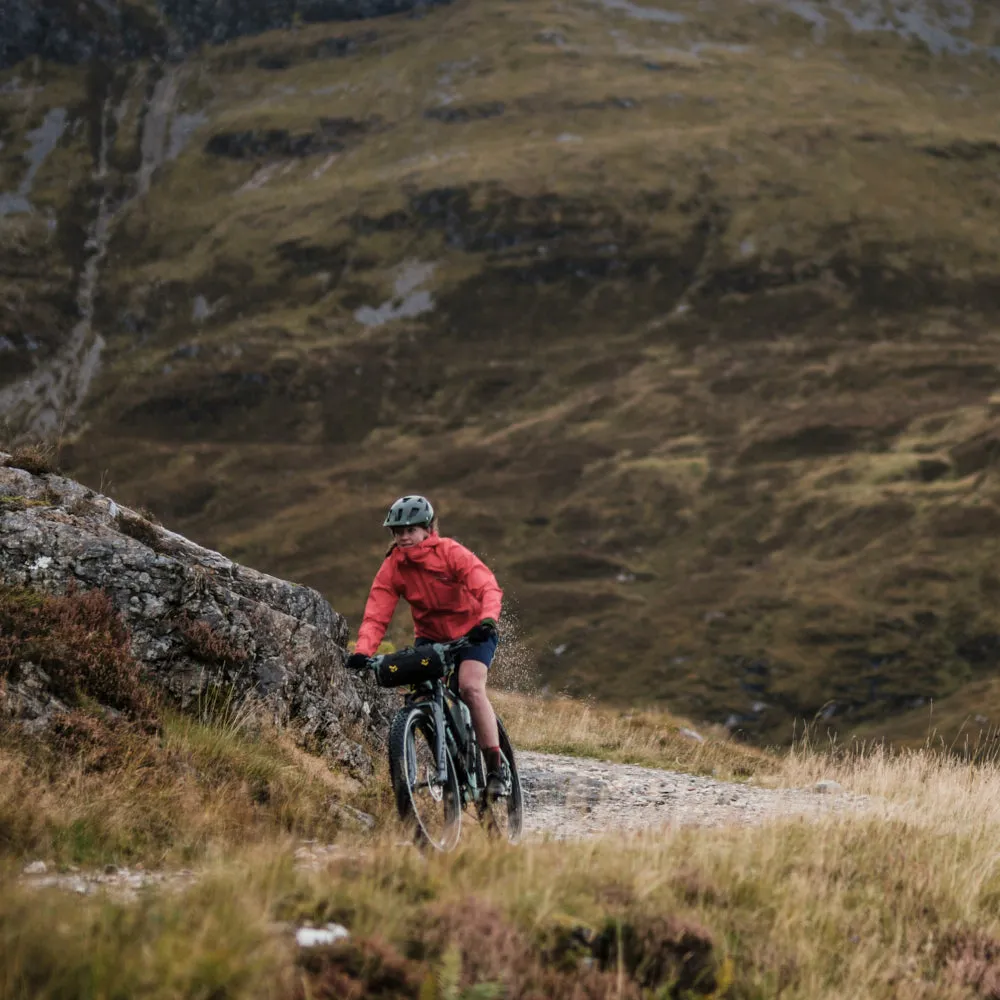 Apidura Backcountry Frame Pack 2 L
