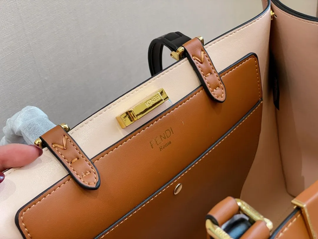 EN   Designer bags by Fendi 143
