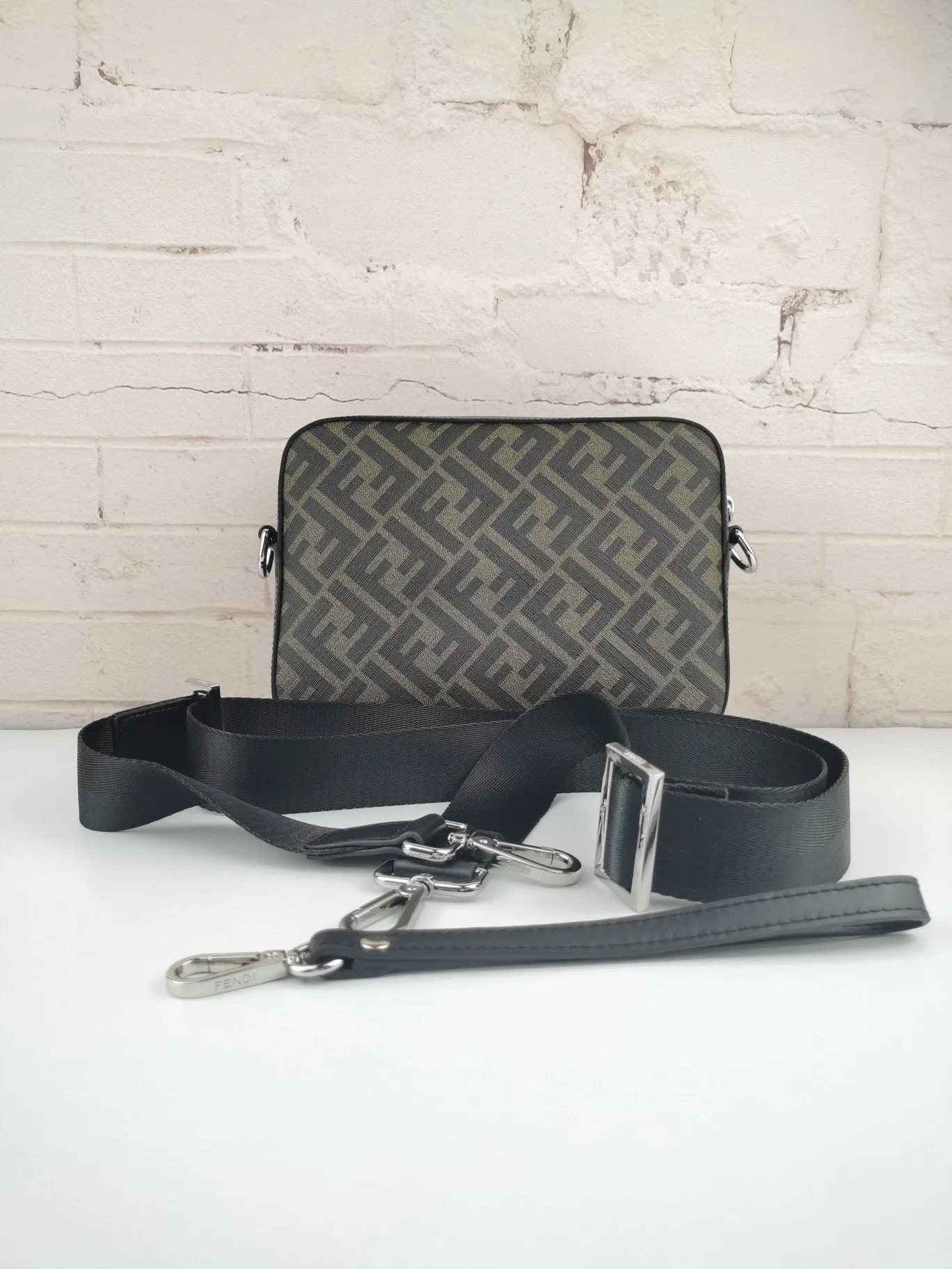 EN   Designer bags by Fendi 174