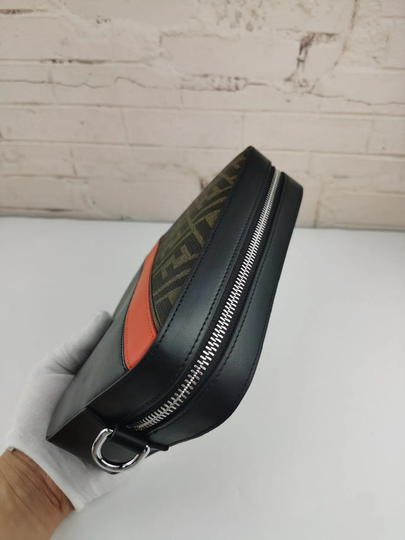 EN   Designer bags by Fendi 174