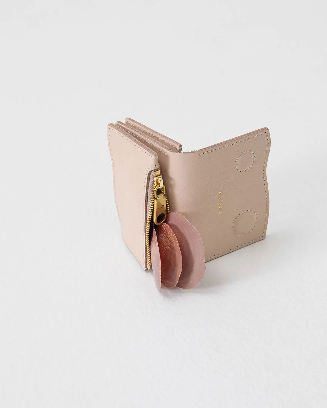 pisces wallet / shell