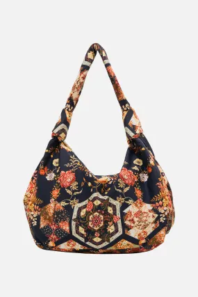 SLOUCH SHOULDER BAG STITCHED IN TIME