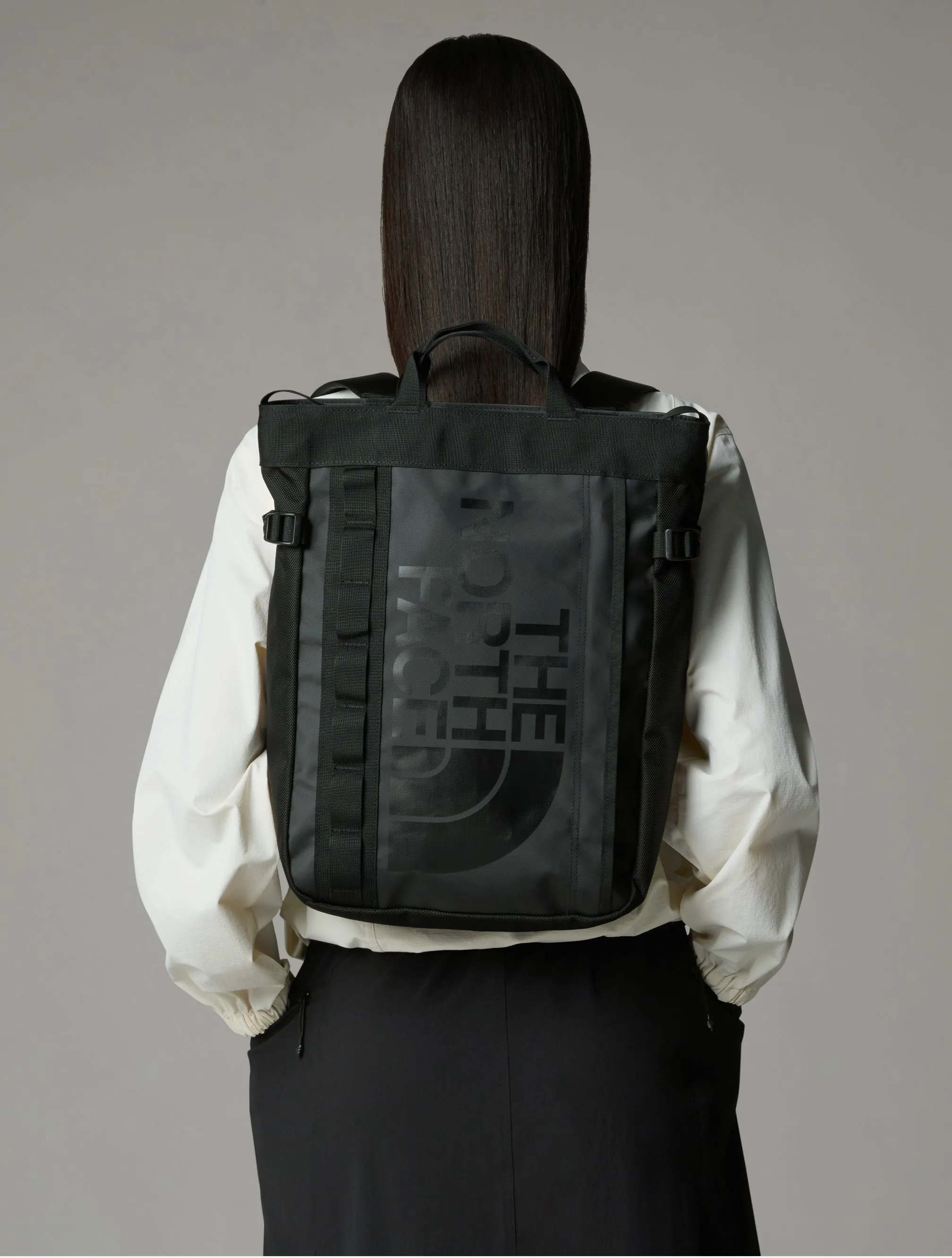Tote Bag in Materiale Robusto Nero